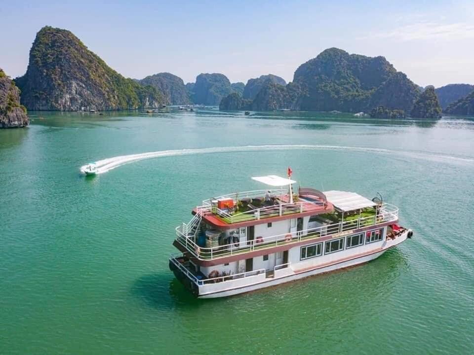 Cat Ba Valentine Hotel Dong Khe Sau エクステリア 写真